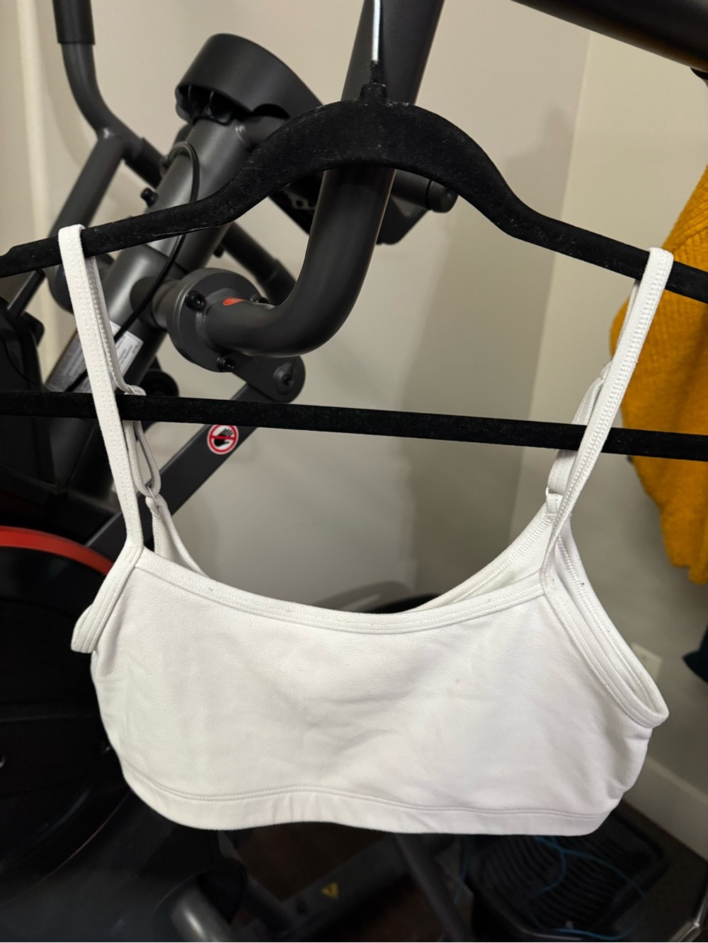 TNAction butter sports bra top (A)
